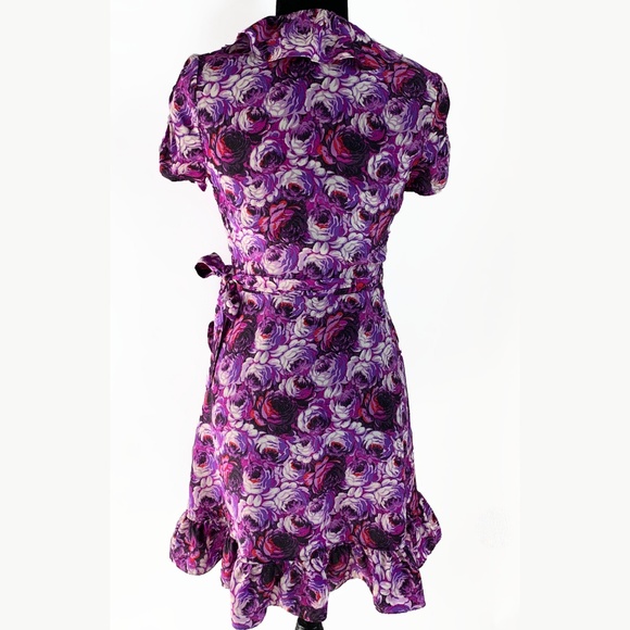 ⚡️[Juicy Couture] Blooming Rose Silk Wrap Dress - Picture 5 of 9